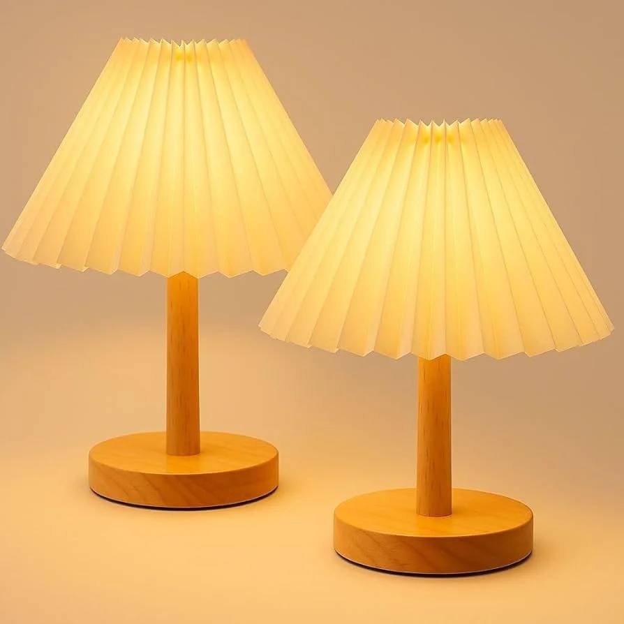 Dois abujures em luz âmbar relaxante