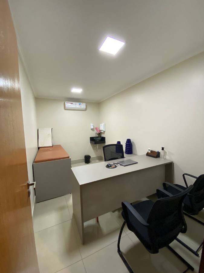 Sala de atendimento do Espaço Leocádio na Clínica Kamilla Youssef